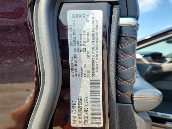 2023 JEEP GRAND CHEROKEE Summit, Summit Reserve