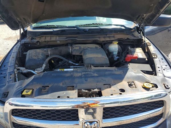 2017 RAM 1500 SLT