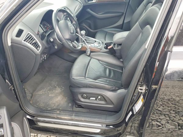 2017 AUDI Q5 quattro Premium Plus