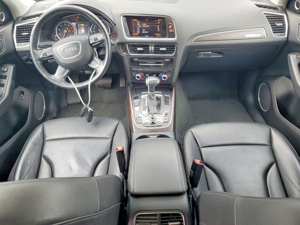 2017 AUDI Q5 quattro Premium Plus