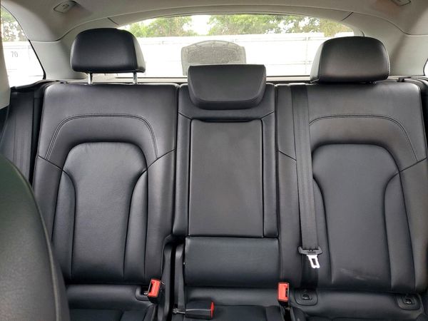 2017 AUDI Q5 quattro Premium Plus