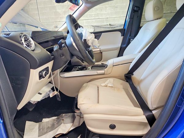 2025 MERCEDES-BENZ GLB GLB250 4MATIC