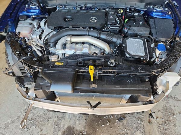 2025 MERCEDES-BENZ GLB GLB250 4MATIC