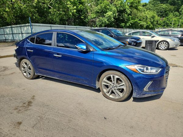 2017 HYUNDAI ELANTRA