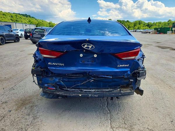 2017 HYUNDAI ELANTRA
