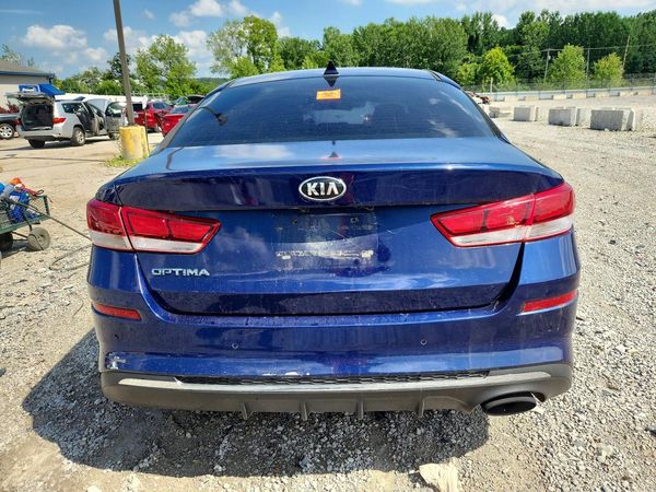 2019 KIA OPTIMA LX, S