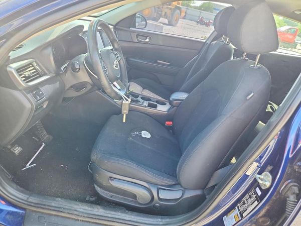 2019 KIA OPTIMA LX, S