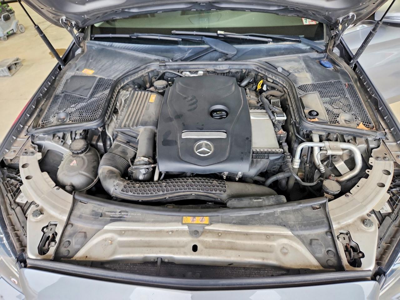 2016 MERCEDES-BENZ C C300-4M