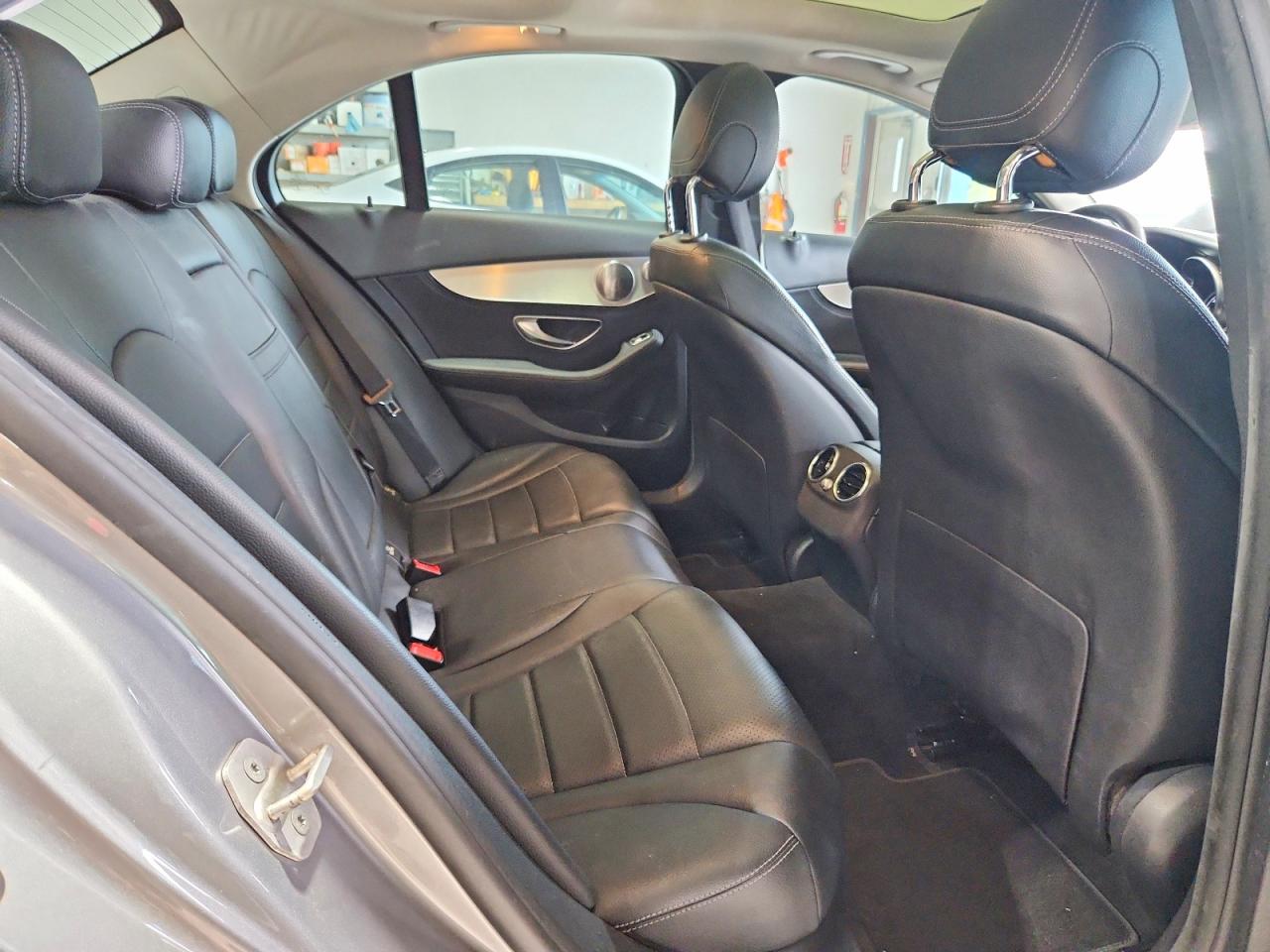 2016 MERCEDES-BENZ C C300-4M
