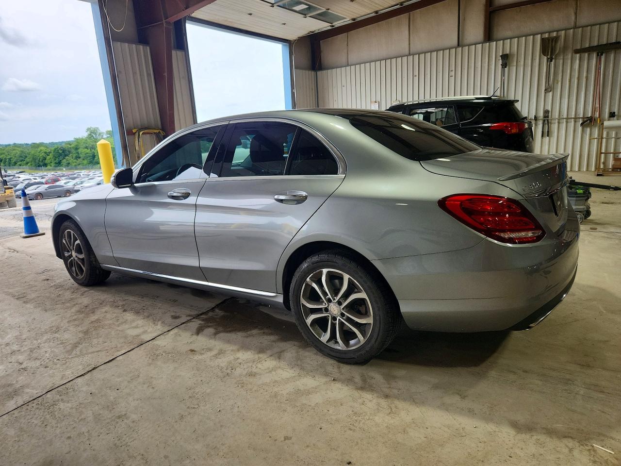 2016 MERCEDES-BENZ C C300-4M