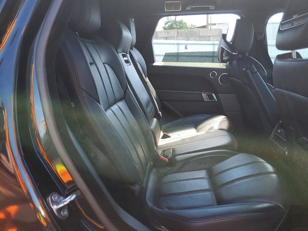 2017 LAND ROVER RANGE ROVER SPORT