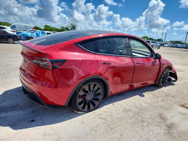 2022 TESLA MODEL Y