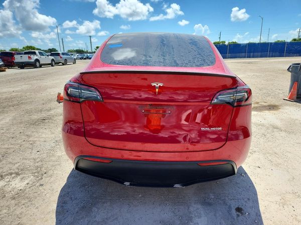 2022 TESLA MODEL Y