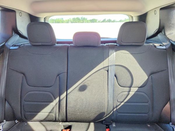 2019 JEEP RENEGADE LATITUDE 4X2