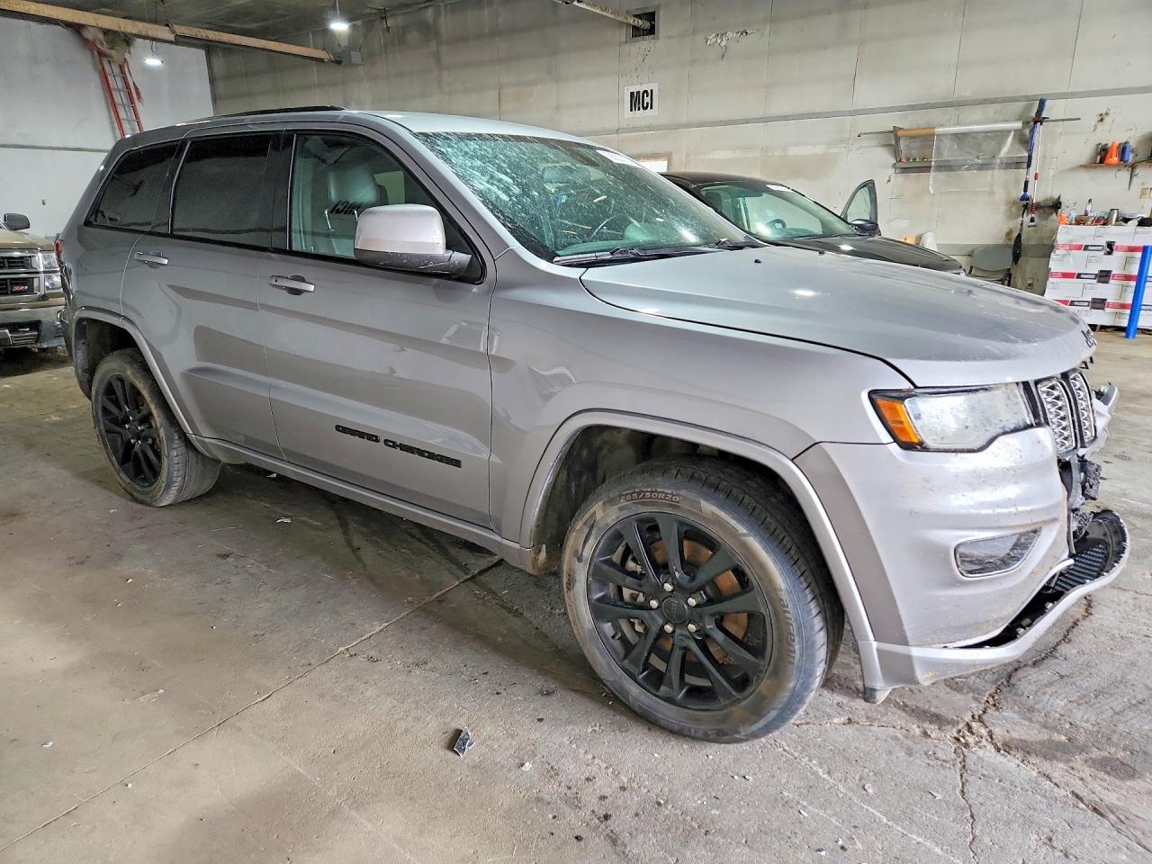 2021 JEEP GRAND CHEROKEE LAREDO 4X4