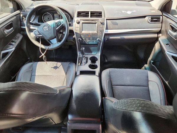 2015 TOYOTA CAMRY