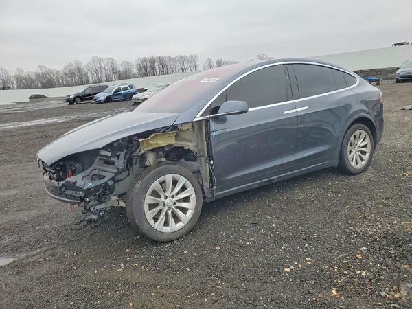2018 TESLA MODEL X