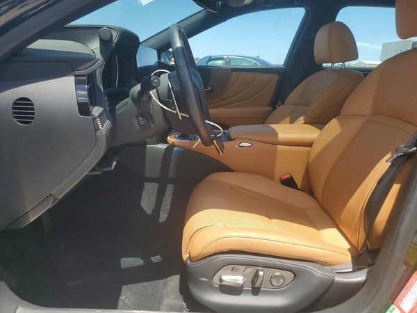 2021 LEXUS LS 500