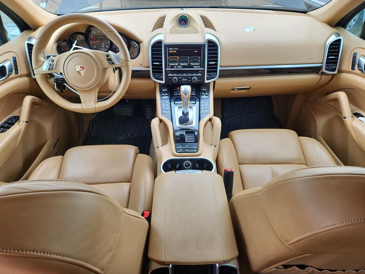 2013 PORSCHE CAYENNE