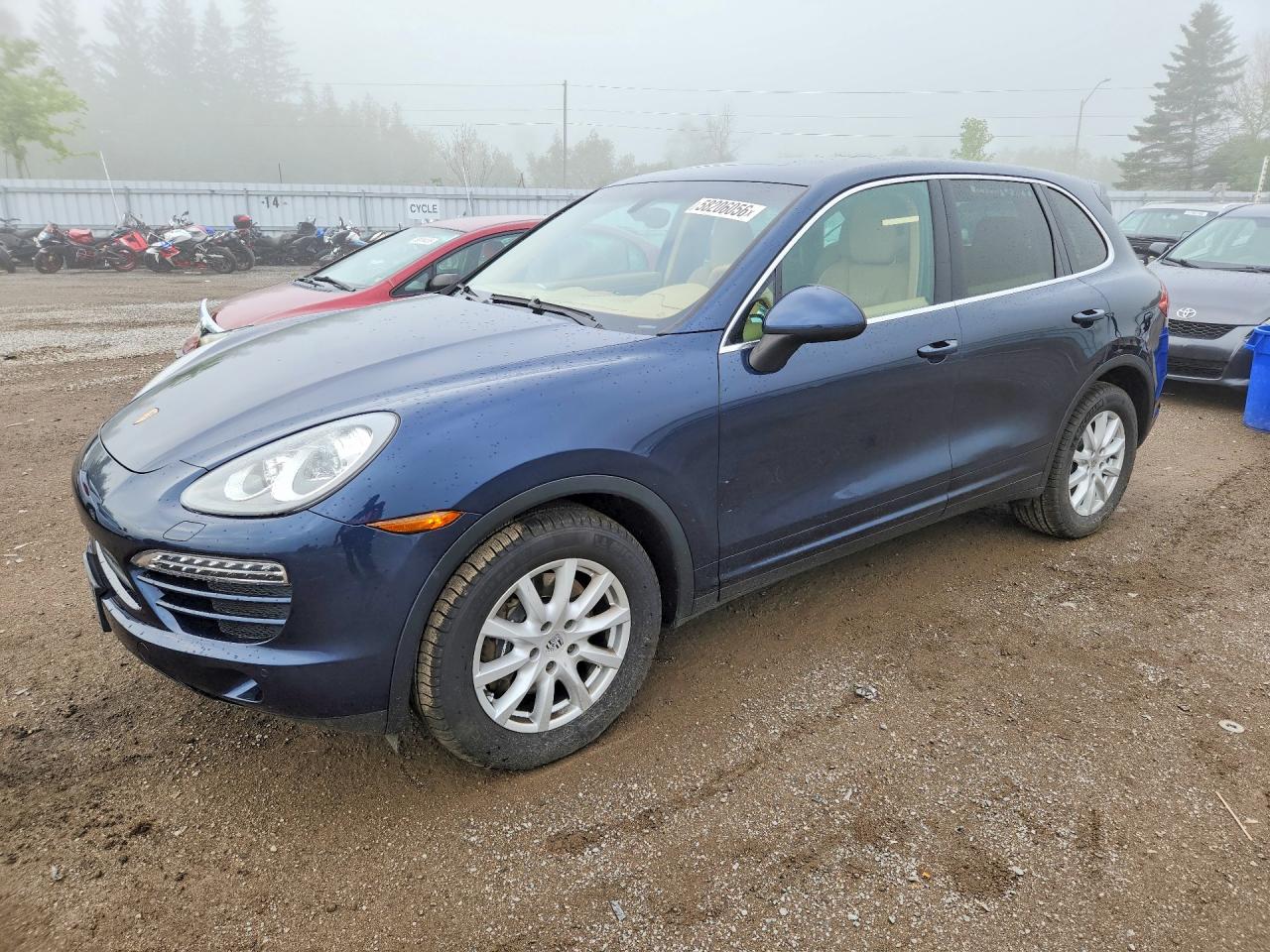 2013 PORSCHE CAYENNE
