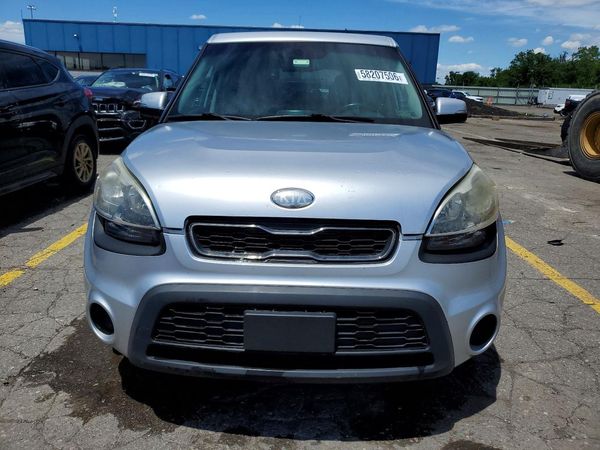 2013 KIA SOUL