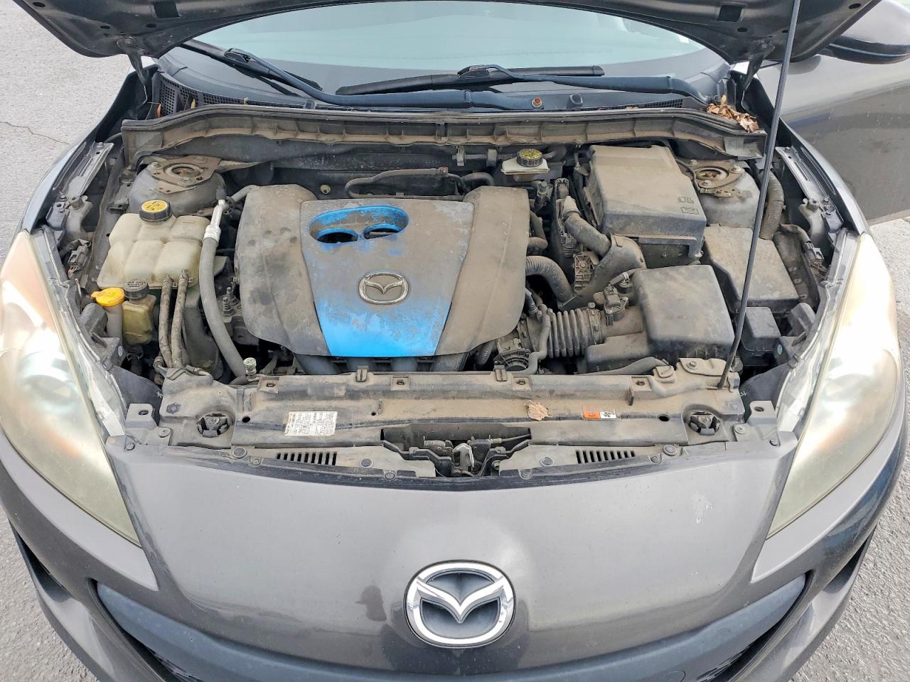 2013 MAZDA 3 Touring/GS