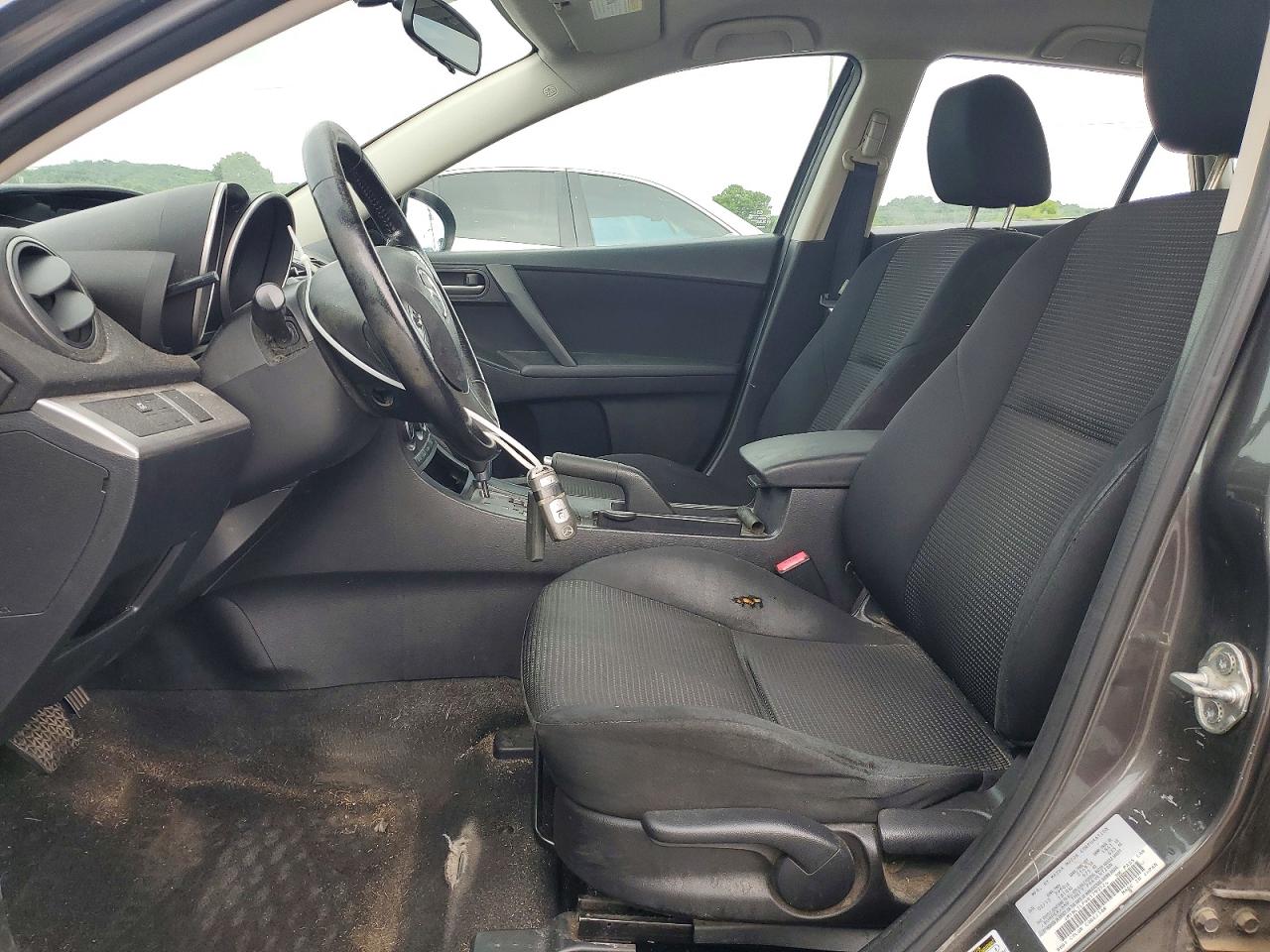 2013 MAZDA 3 Touring/GS