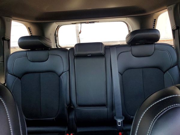 2024 JEEP GRAND CHEROKEE LAREDO 4X4