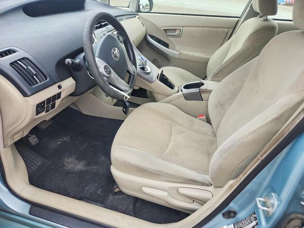 2014 TOYOTA PRIUS