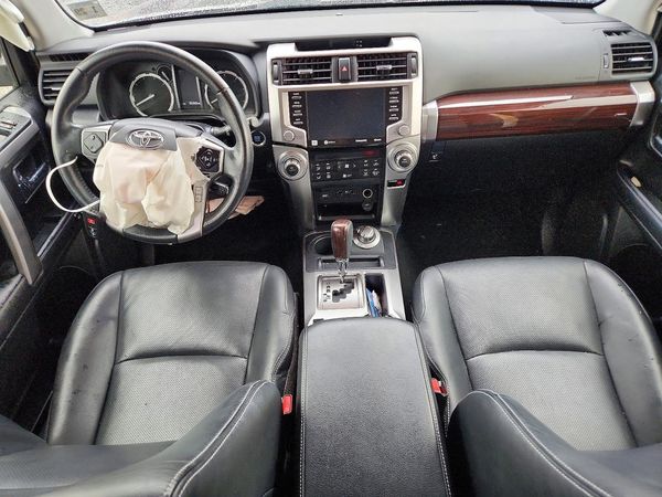 2024 TOYOTA 4RUNNER Limited