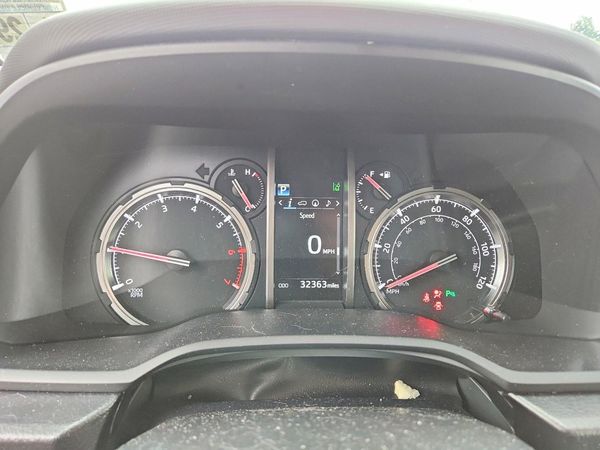 2024 TOYOTA 4RUNNER Limited