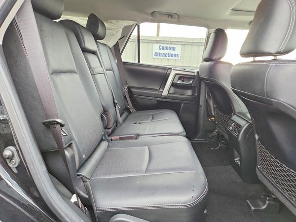 2024 TOYOTA 4RUNNER Limited