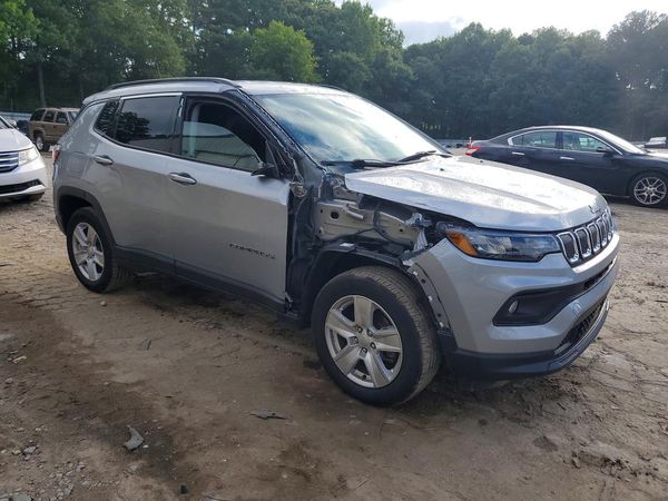 2022 JEEP COMPASS