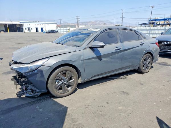 2023 HYUNDAI ELANTRA Blue