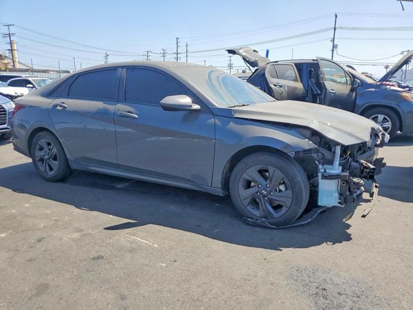 2023 HYUNDAI ELANTRA Blue