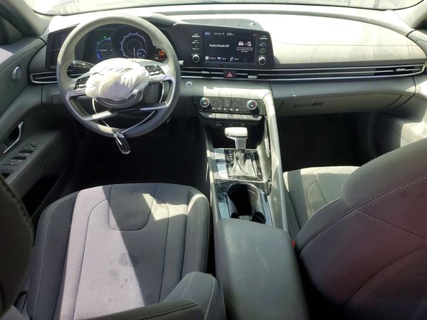 2023 HYUNDAI ELANTRA Blue