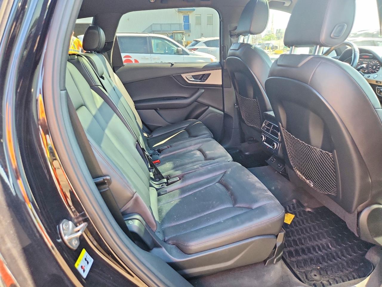 2017 AUDI Q7