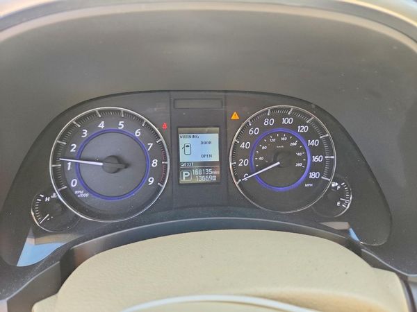 2017 INFINITI QX70