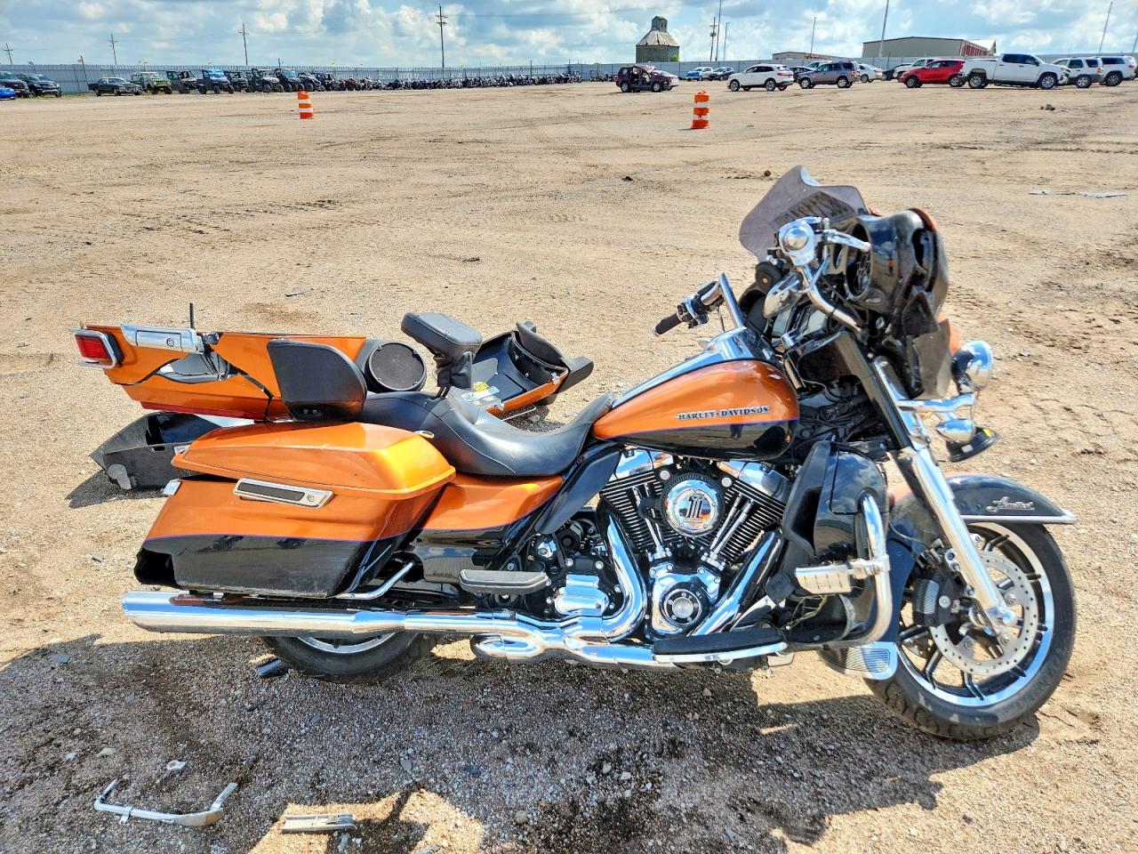 2014 HARLEY-DAVIDSON FLHTK