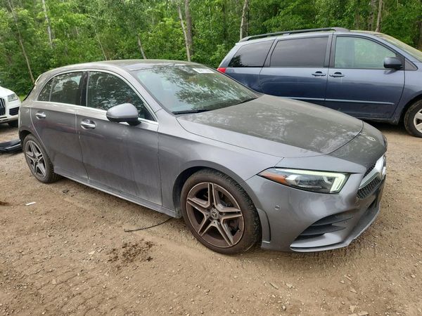 2022 MERCEDES-BENZ A