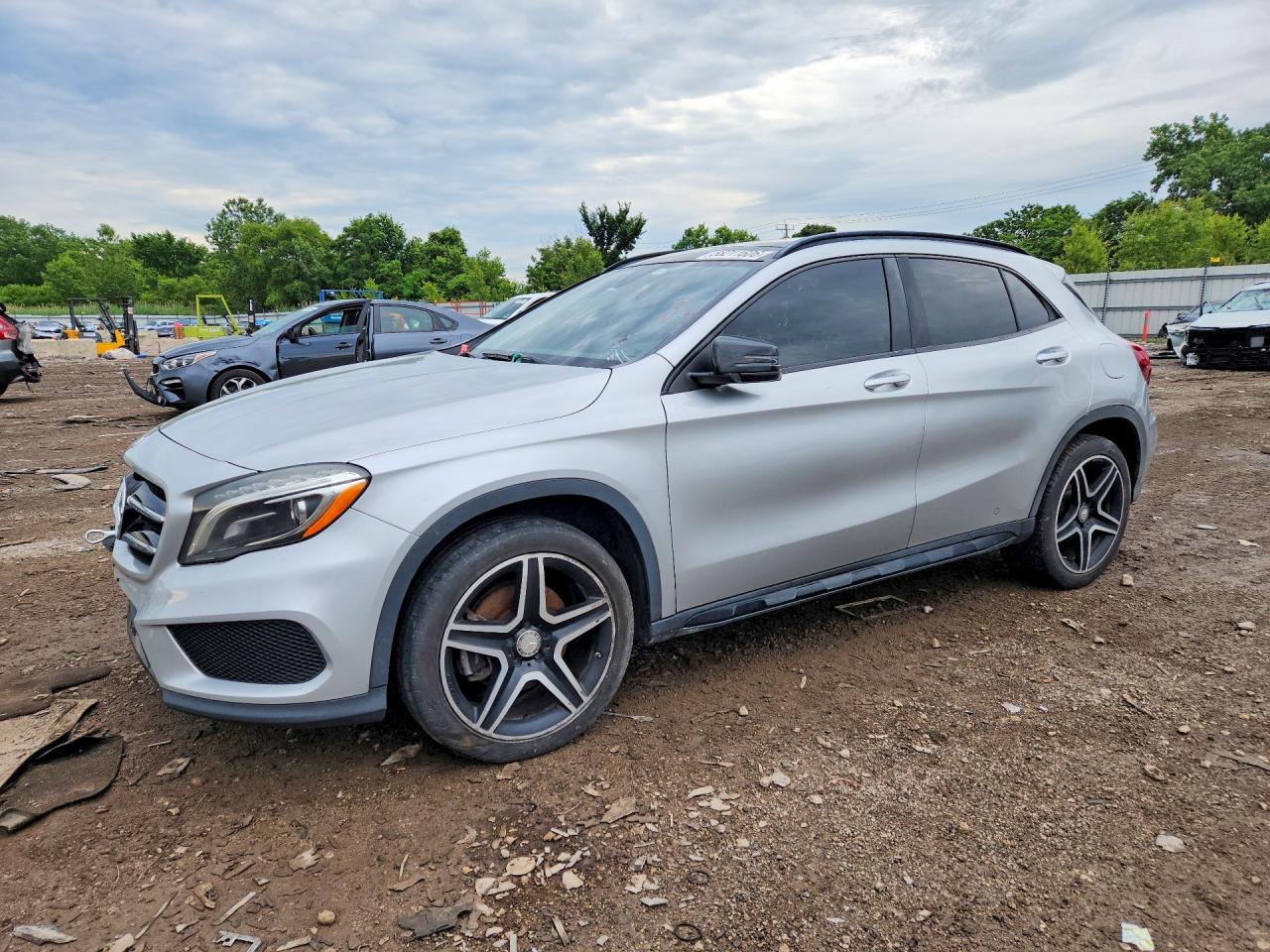 2016 MERCEDES-BENZ GLA GLA250-4M
