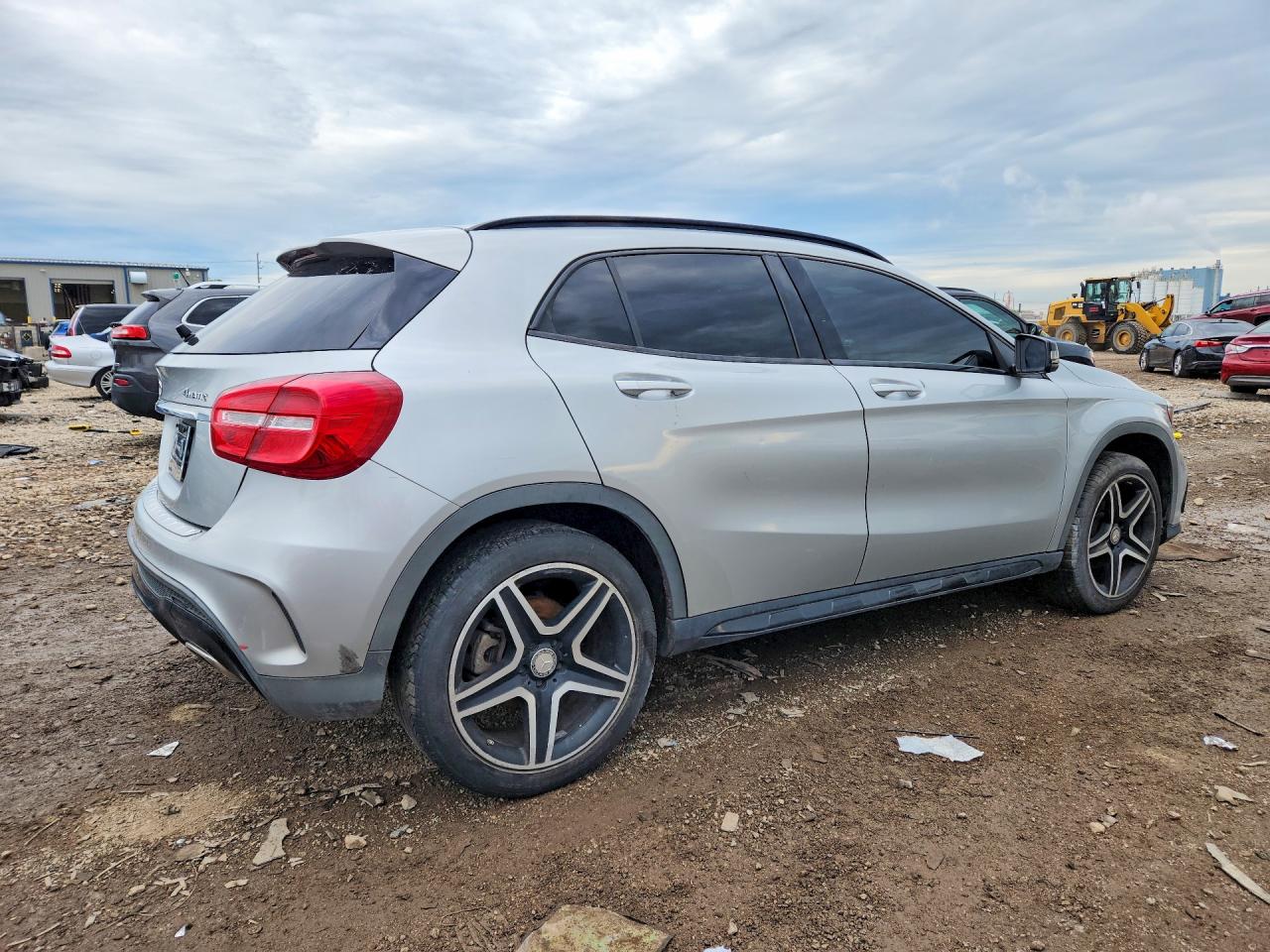 2016 MERCEDES-BENZ GLA GLA250-4M