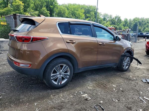 2017 KIA SPORTAGE LX