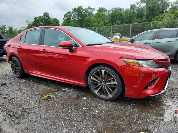 2019 TOYOTA CAMRY XSE — Passenger 3/4