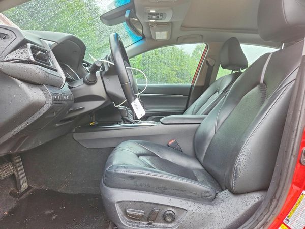 2019 TOYOTA CAMRY XSE — DENT