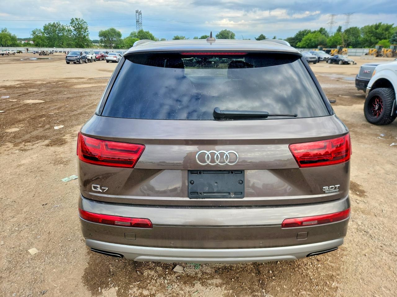 2017 AUDI Q7 quattro Premium