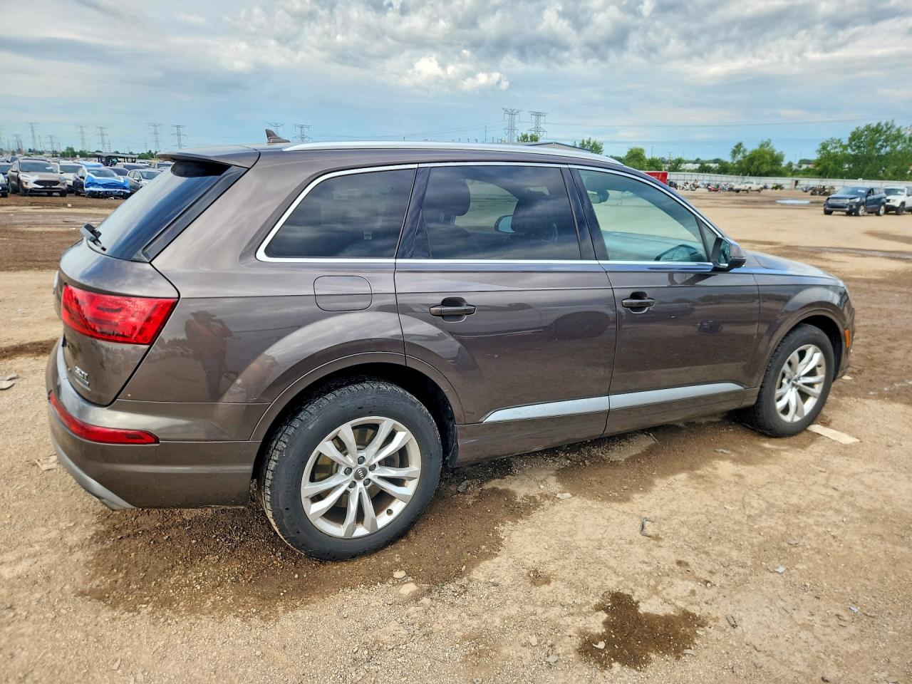 2017 AUDI Q7 quattro Premium