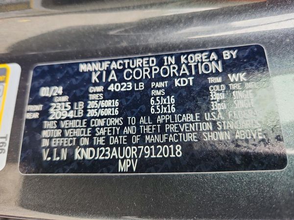 2024 KIA SOUL LX, S