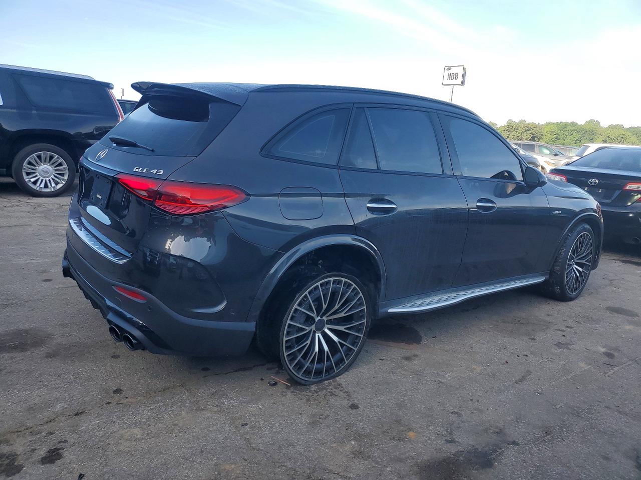 2025 MERCEDES-BENZ GLC AMG GLC43