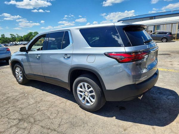 2023 CHEVROLET TRAVERSE LS
